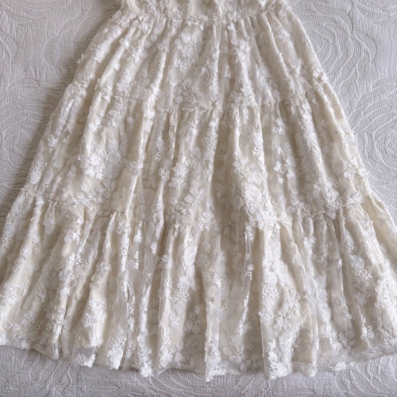 NWT - New York & Company - Short Sleeve 3D Floral Dress - Ivory - Picture 9 of 14